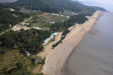 옹암해수욕장 야영시설 철거 법정 공방전… 옹진군 최종 승소