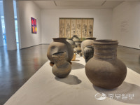 엄미술관, 관조觀照적 삶_아름다운 세계 개최