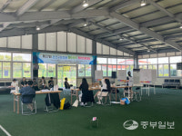 [화보] 넓고 쾌적해서 좋네요 게이트볼장·태권도장 등 이색 투표소 눈길