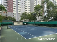 인천 부평구 아파트 다목적구장 독점 이용 논란...주민 갈등 격화