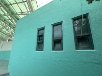 폐가와 다름없어 계양구 작전야외공연장 열악한 시설에 주민 싸늘