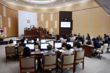 인천 연수구청 조직개편안, 구의회 본회의 통과…송도스마트도시국 신설