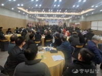 석재인 장호원초교 신임 총동문회장 117년 교육史 산실… 동문 발전 발판될 것