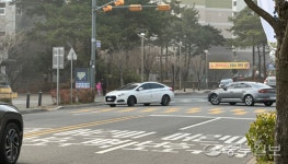 등교 시간마다 위험한 유턴…인천 도림고 앞 교차로 안전 우려