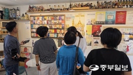 백마자동차정비공업주 | 자동차 정비소에 문 연 '동네역사관 백마관'…"백범 선생이 찾아갑니다"