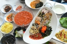 더운 여름 거제도에서 시원하게 여름나기… 물회 달인 거제도 맛집 웅아 물회