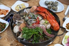 [맛집정보] 거제도 살아있는해물천국, 단체 예약시 합리적인 가격대로 식사 제공