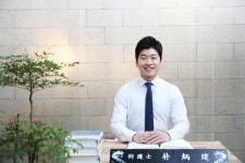 법률사무소 신세계 박병건 변호사 의뢰인에겐 소송 하나가 일생일대의 사건이죠