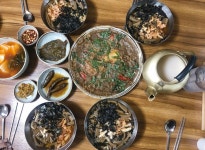 깊어가는 가을…도토리의 계절이 다가오다