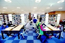 호수공원 품은 도서관 주민들 문화사랑방 됐다