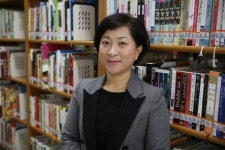 책은 종이로 만났을때 제 맛... 잠시, 동네 도서관 찾아보세요