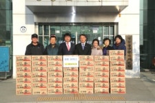 영동읍사무소, 온정의 손길 이어져
