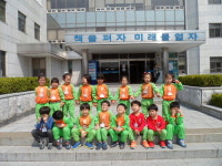 동광초병설유치원, 중앙도서관 방문