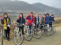 괴산 추산초, 선생님과 함께 졸업기념 자전거 트래킹