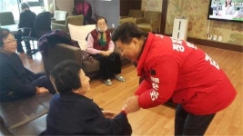 [총선현장] 김정복 주민 정치참여 기회 확대할 터