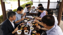 청주차량등록사업소 도시락데이트로 소통 눈길