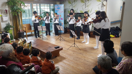 단양 단천초, 요양원 찾아 경로잔치