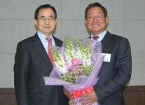 이명재 (주)명정보기술 대표이사, 이사장에 재추대