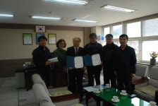 매포지역자치위, 매포중학교에 학교발전기금 기탁