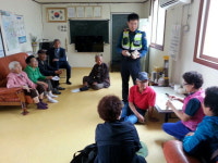 아산시, 노인 교통사고 예방위해 교통 안전용품 보급