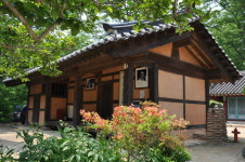 송림이 어우러진 백범 명상길, 솔바람길