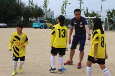 아산 무궁화, 남성초 여자 축구부와 비타민 충전