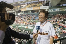 세종시교육청, 직원들과 함께 프로야구 관람