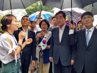 이낙연 총리, 광복절 맞아 유관순 열사 생가 및 아우내 장터 방문