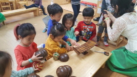 천안도솔유치원 이웃 나라 문화를 배워봐요