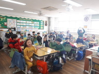 흥덕보건소, 미세먼지 예방 황사 마스크 배부