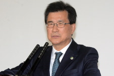 장기적 관점 전방위 정책 수립 앞장