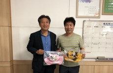 복대1동, 이른 더위 속 미소지킴이 여름모자 전달
