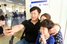 [6.13 지방선거] 낮 12시 투표율 충북 20.9%, 전국 19.7%