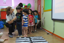 청주흥덕경찰서, 어린이 길 건너기 교육