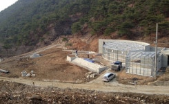 괴산 미선향테마파크 보수 공사 뒷말 무성