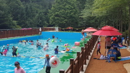 청주 옥화자연휴양림 물놀이장 시설만족도 높아