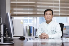 현대인들 고질병 관절질환 맞춤 재활치료 중요