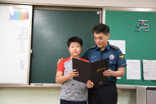 천안서북경찰서, 선행수범 초등학생 경찰서장 표창장 수여