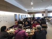 가경동 대산보리밥, 관내 어르신 24명에 점심 대접