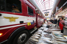 청주 육거리종합시장 화재 대비 소방 훈련 실시