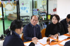 천안시의회 경제위, 지역아동센터 방문