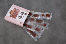 야우리 푸드스트리트, 차세대 천안명물 호두육포 선보여