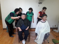 수곡1동 새마을 부녀회, 이미용 봉사 실시