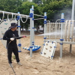 청주시, 어린이공원 모래 크리닝 실시