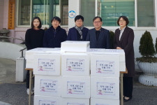 대전충남양돈농협, 천안 일봉동행정복지센터에 사랑의 물품 기탁