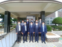 충주시학교운영위원장협의회, 방역 큐브·물품 기부