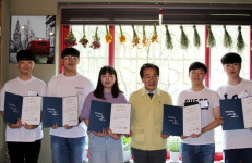 진천군 장학회, 상반기 장학생 124명 7천980만원 지급