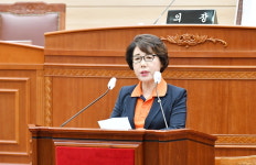 보령시의회 후반기 의장에 박금순 의원…보령시의회 최초 연임