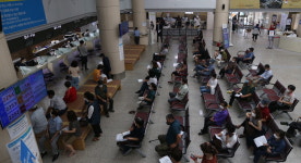 전임의 파업 가세 … 충북, 대형병원  수술·입원 연기 속출