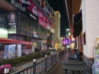 준 2단계 시행 첫날, 청주 술집거리 가보니…